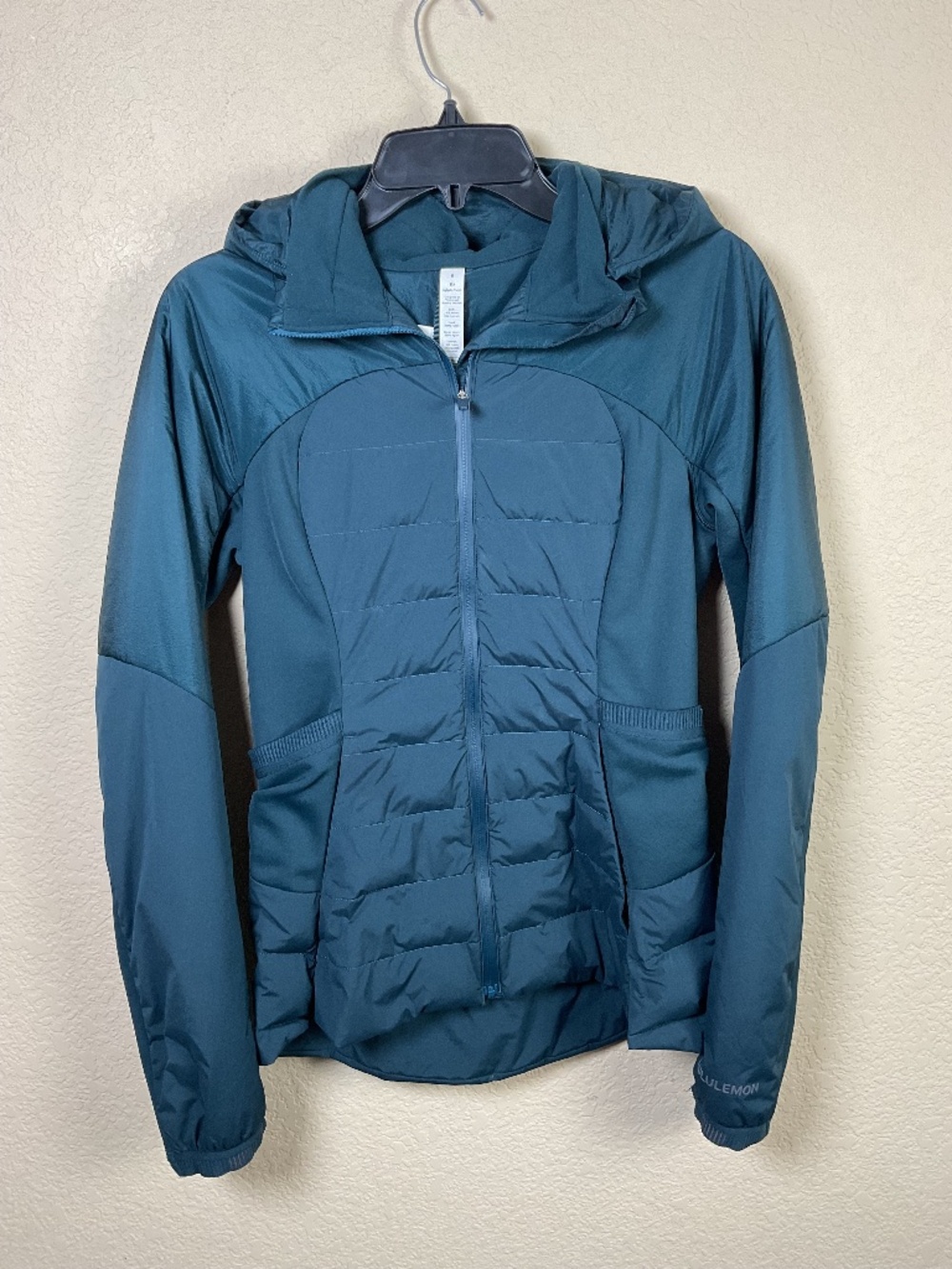 Lululemon Womens 6 Storm Teal Down For It All Jacket Running Athletic Outdoor